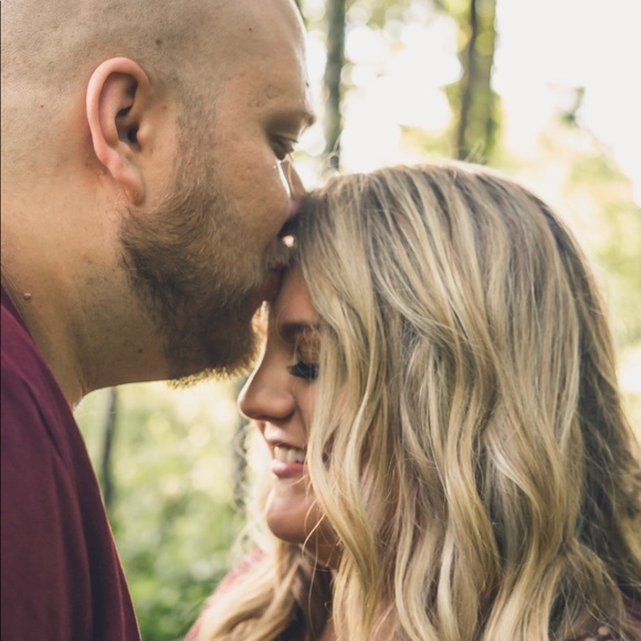 Meet your Posher, Misti - Picture 1 of 4